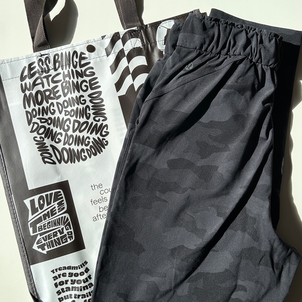 Lululemon Stretch High Rise Pants 7/8 Length